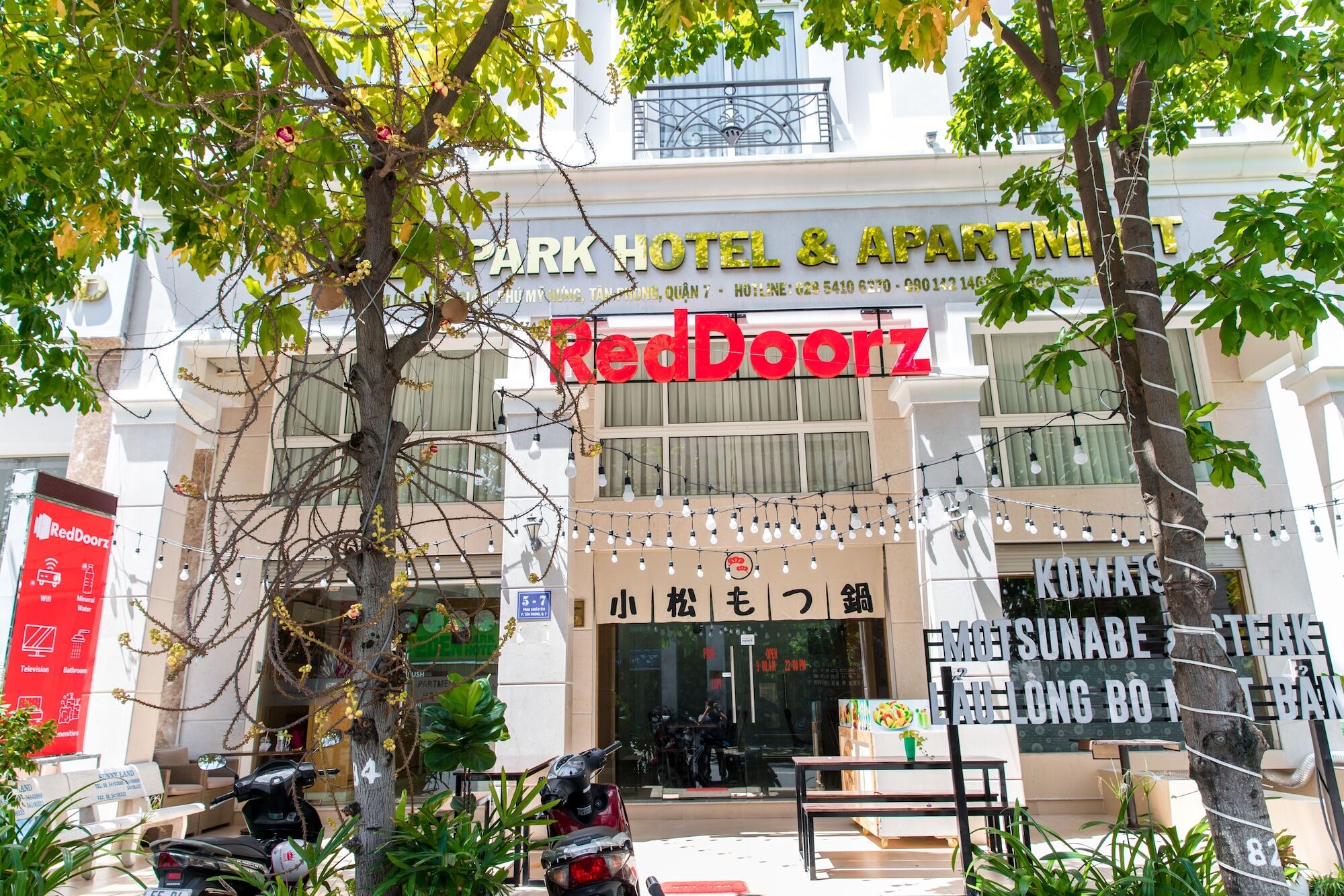 Reddoorz Plus Near Secc D7 ホーチミン市 エクステリア 写真